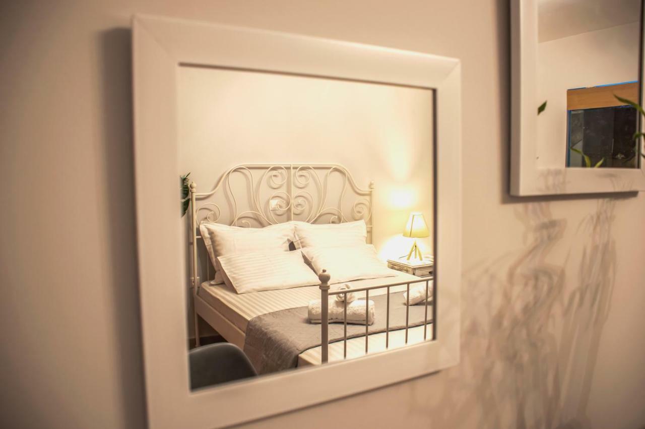 Kamares Suites Καλαμάτα Εξωτερικό φωτογραφία