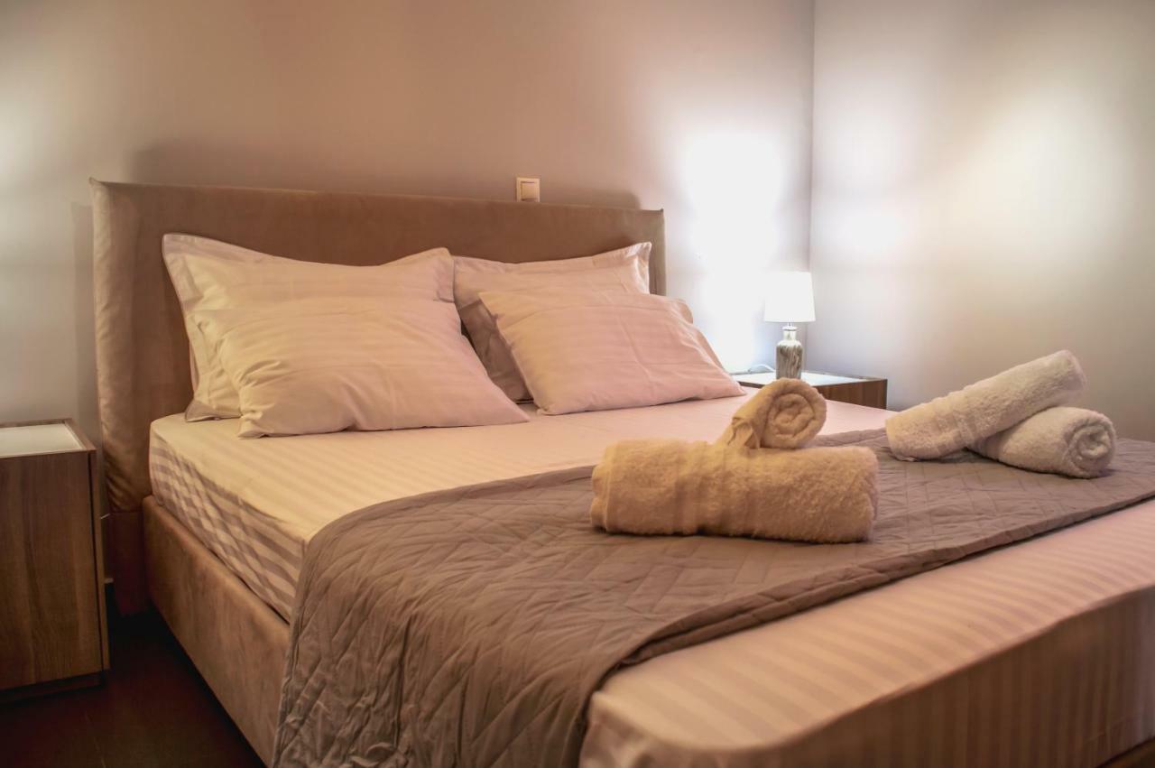 Kamares Suites Καλαμάτα Εξωτερικό φωτογραφία