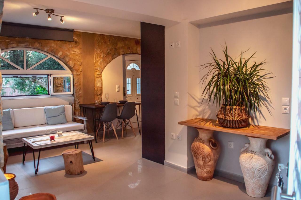 Kamares Suites Καλαμάτα Εξωτερικό φωτογραφία